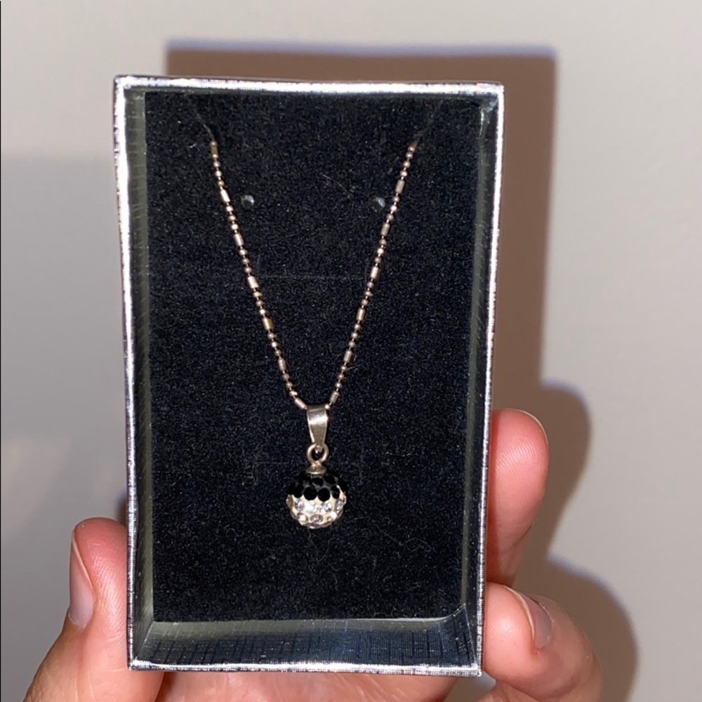 NWOT - Floating Sparkle Ball Necklace